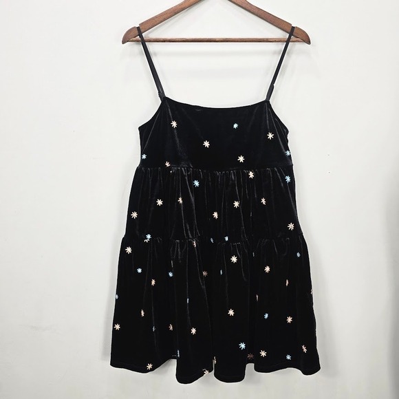 Babydoll Mini Dress M Black Velvet Embroidered Whimsigoth Strappy Tiered Fairy - Picture 9 of 13